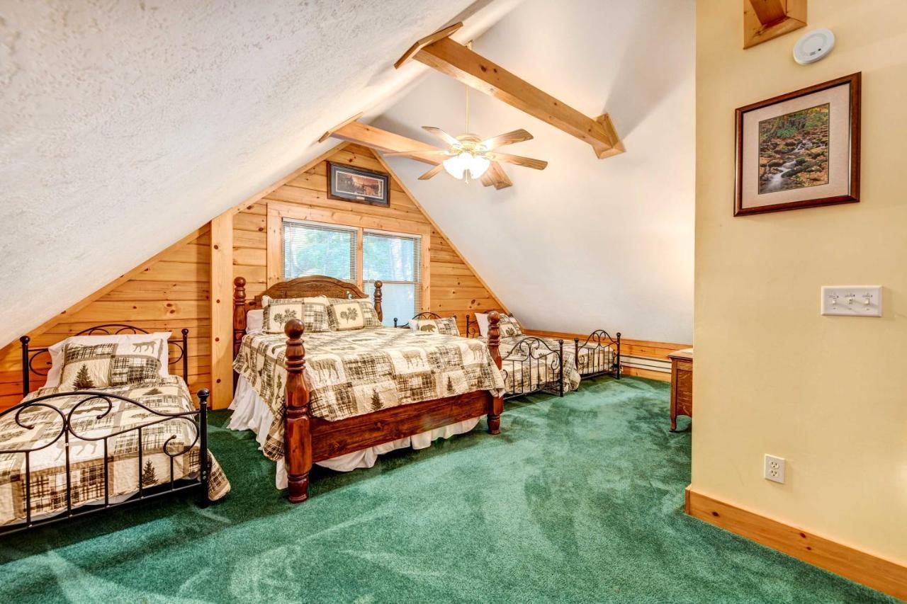 Waynesville Cabin With Covered Deck And Fire Pit! Lake Junaluska ภายนอก รูปภาพ